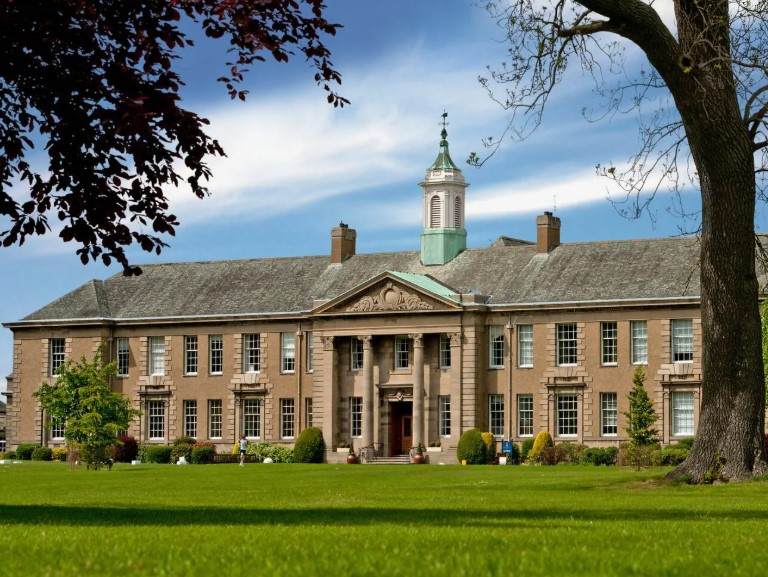 Merchiston Castle School