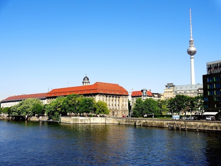 IUBH School of Business and Management